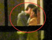 董洁新恋情疑曝光潘粤明与女友好事将近董洁恋上男助理两人被猜测复婚只是一场炒作？
